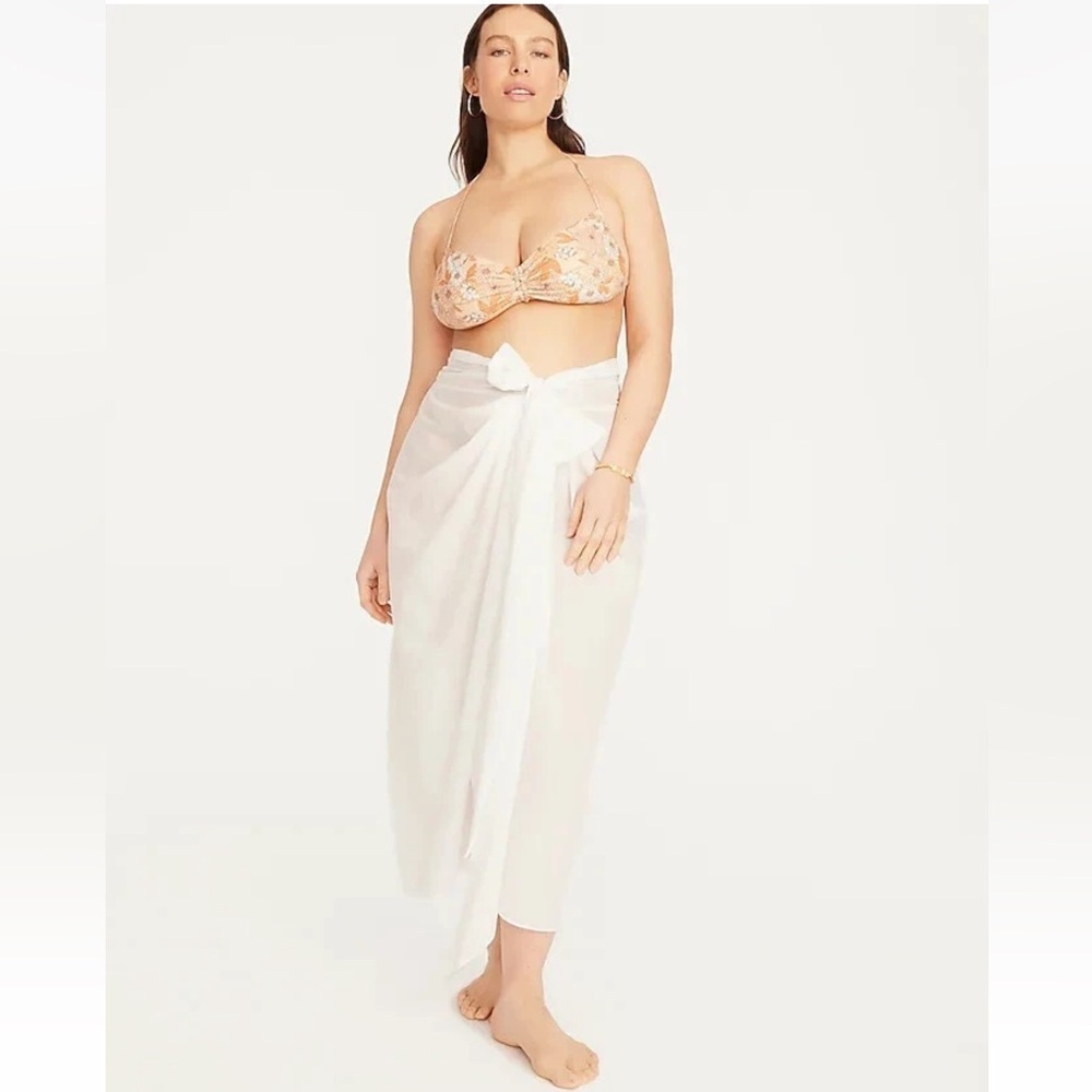 J CREW Women's White Convertible beach sarong BF183 ($69.50) . Size M